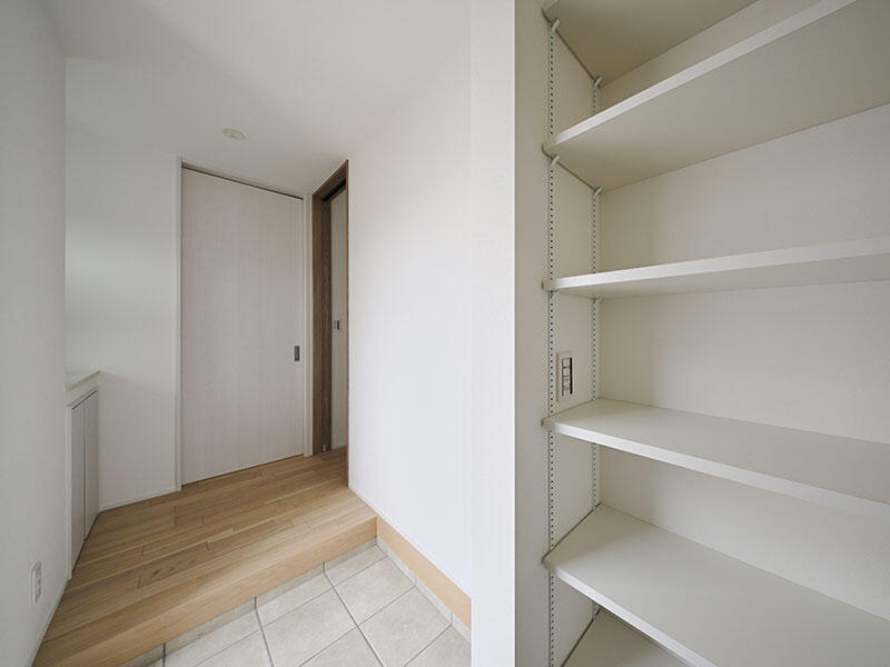 野洲市 注文住宅 玄関｜滋賀で新築なら匠工房へ