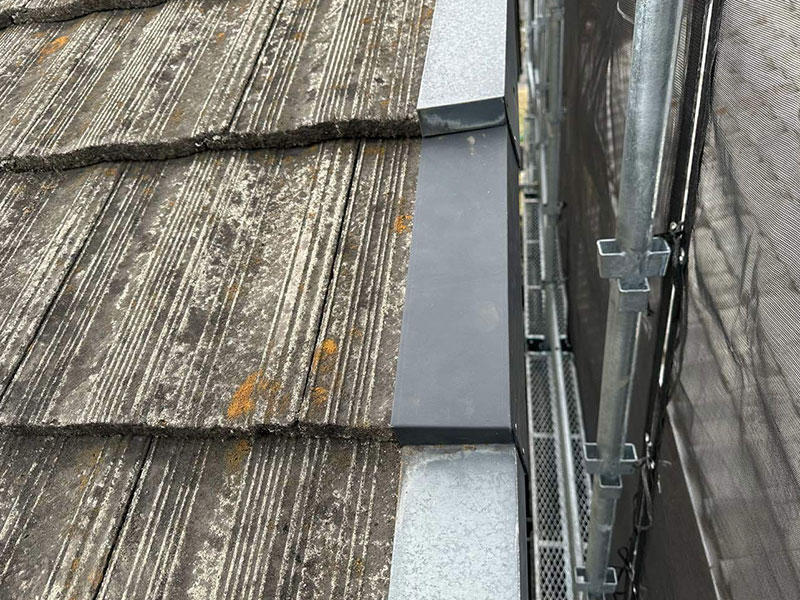 野洲市 屋根塗装 施工中|滋賀でリフォームするなら匠工房