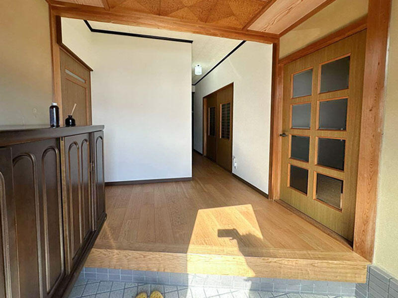 守山市 玄関リフォーム 施工後|滋賀でリフォームするなら匠工房