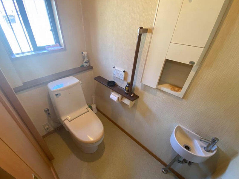 米原市 トイレリフォーム 施工前｜滋賀で家を建てるなら匠工房