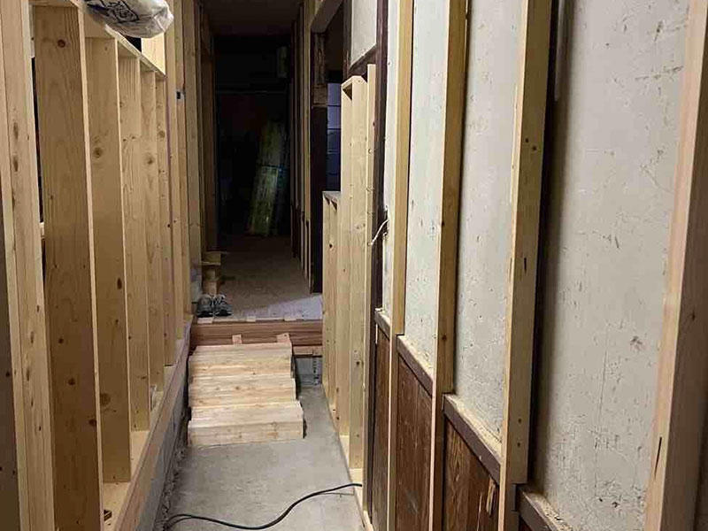 甲賀市 廊下リフォーム 施工中｜滋賀でリフォームするなら匠工房