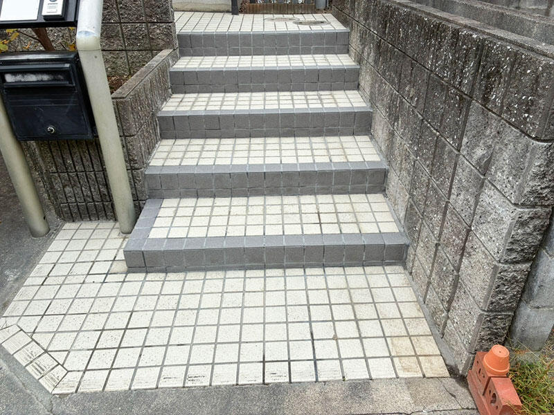 甲賀市 玄関リフォーム 施工後｜滋賀でリフォームするなら匠工房