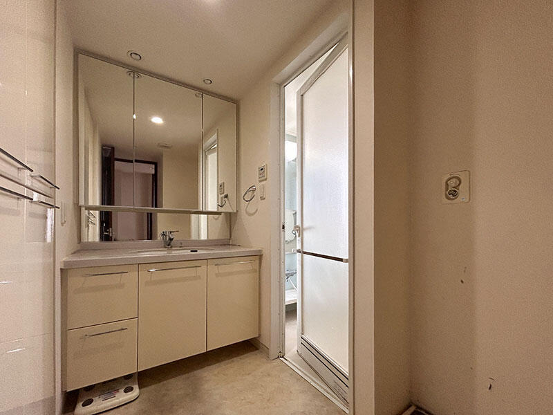 大津市 洗面リフォーム 施工前｜滋賀でリフォームするなら匠工房