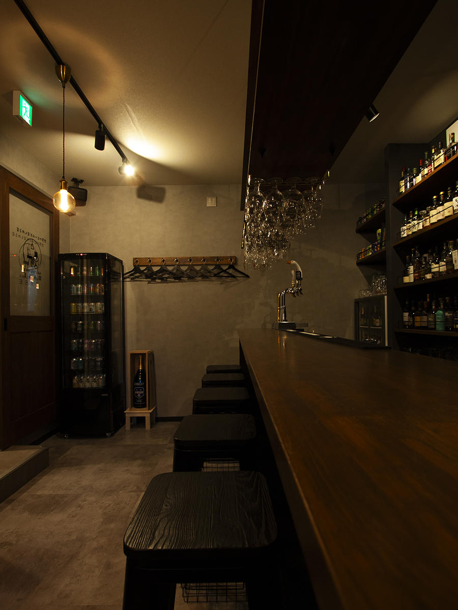 大阪府 AKUTAGAWA BASE様 店舗事例4