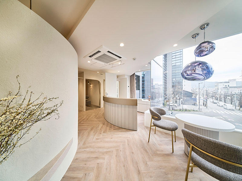 京都府 nor°clinic様 店舗事例|滋賀の店舗リフォームなら匠工房