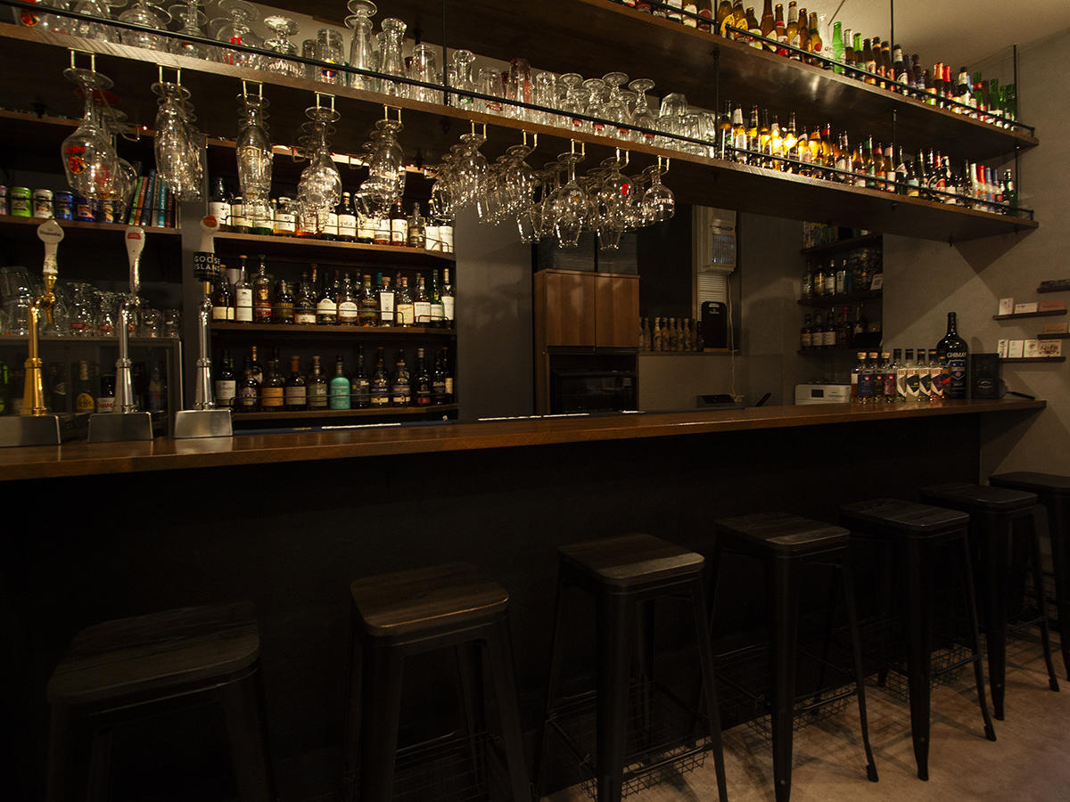 大阪府 AKUTAGAWA BASE様 店舗事例