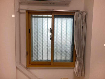 内窓設置で電車の騒音が軽減されました！