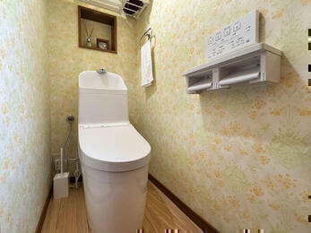 華やかで可愛いトイレ空間