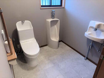 清潔感を高めたトイレ空間